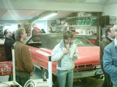 Garagetour2004-3.jpg (544072 bytes)