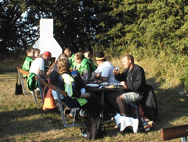 der var 2 der spiste sild....