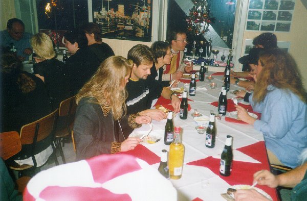 JULEFROKOST_1999_12.JPG (63102 bytes)